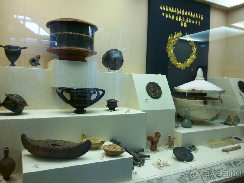 XI. Семь корешков одного билета. Район Керамика и археологический музей