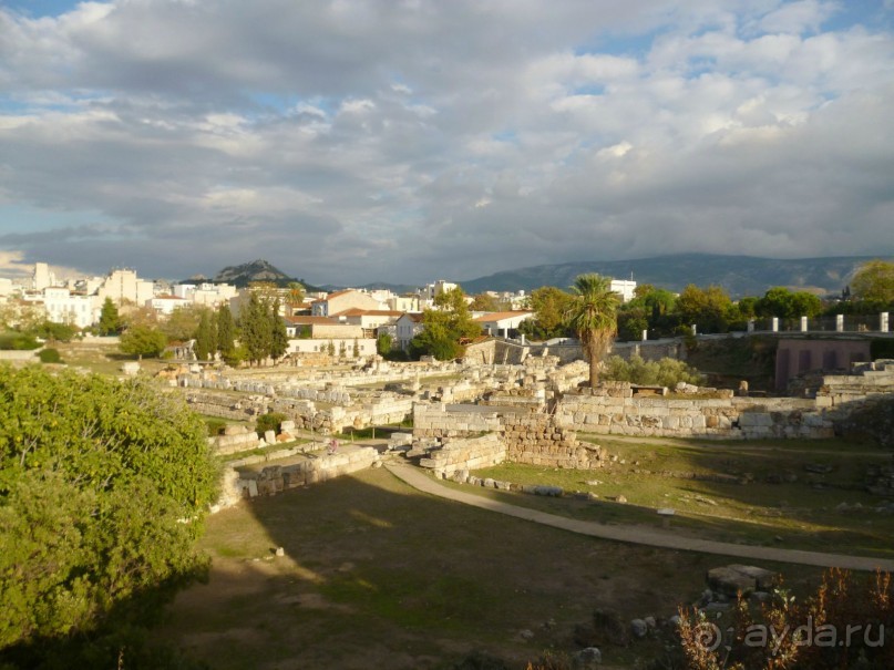 XI. Семь корешков одного билета. Район Керамика и археологический музей