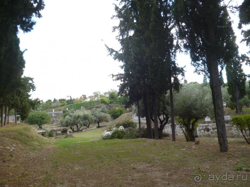 XI. Семь корешков одного билета. Район Керамика и археологический музей