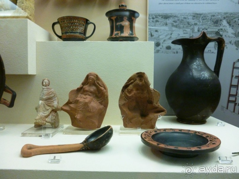 XI. Семь корешков одного билета. Район Керамика и археологический музей