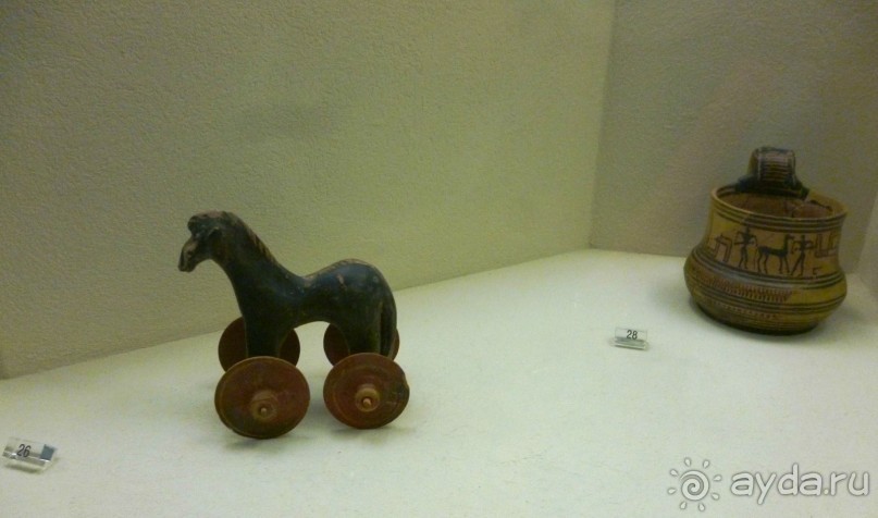 XI. Семь корешков одного билета. Район Керамика и археологический музей