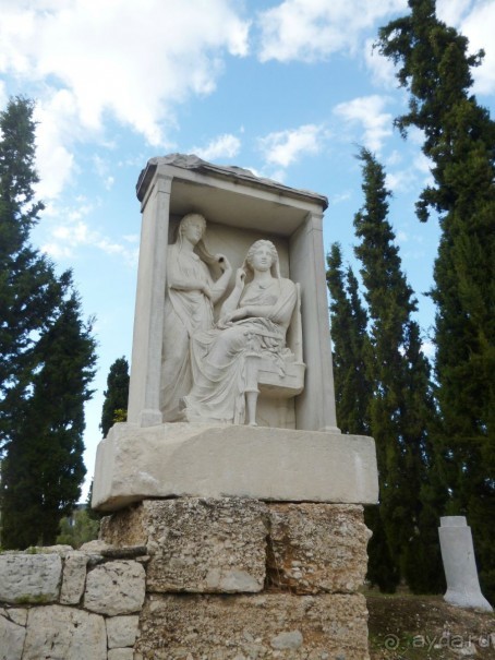 XI. Семь корешков одного билета. Район Керамика и археологический музей