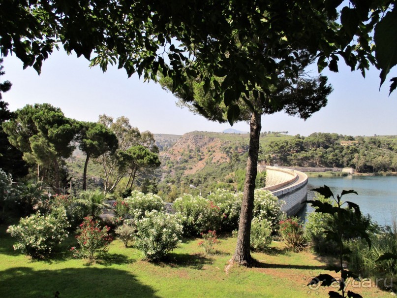 Греческая" кругосветка". Современные Афины. Ч.3. Микс: парки, сады, улицы, дворы.