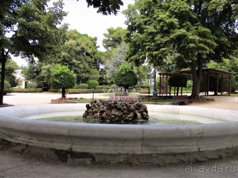 Греческая" кругосветка". Современные Афины. Ч.3. Микс: парки, сады, улицы, дворы.