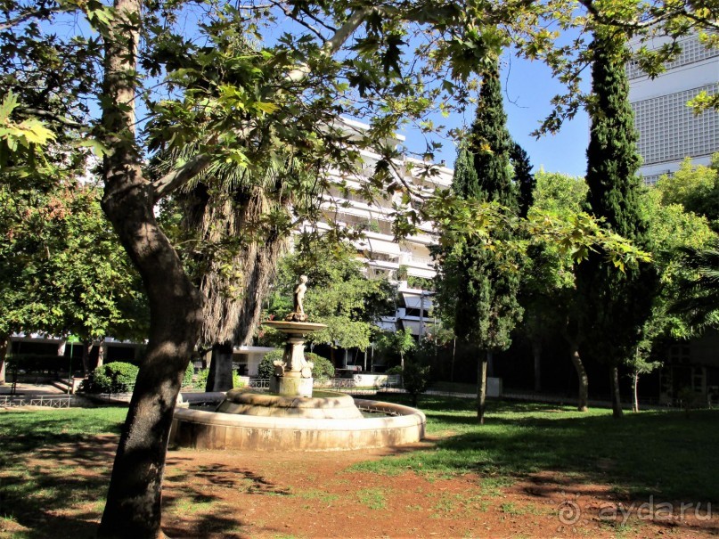 Греческая" кругосветка". Современные Афины. Ч.3. Микс: парки, сады, улицы, дворы.