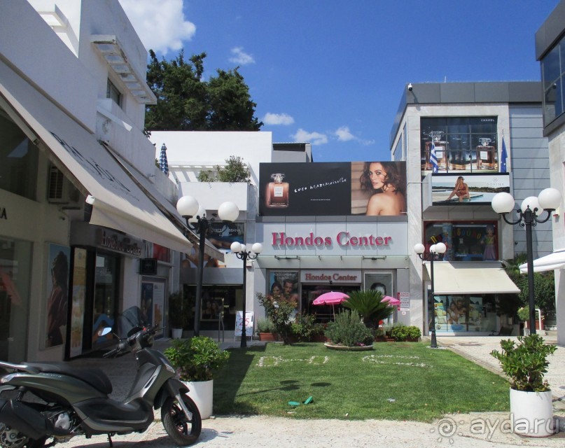 Греческая" кругосветка". Современные Афины. Ч.3. Микс: парки, сады, улицы, дворы.