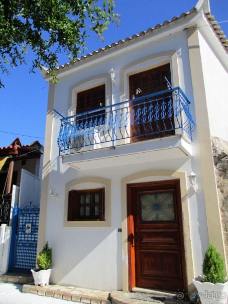 Альбом отзыва "Греческая  "кругосветка". Пелопоннес. Берега моей мечты. Продолжение. Посёлок Корони."