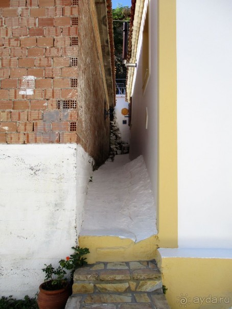 Альбом отзыва "Греческая  "кругосветка". Пелопоннес. Берега моей мечты. Продолжение. Посёлок Корони."