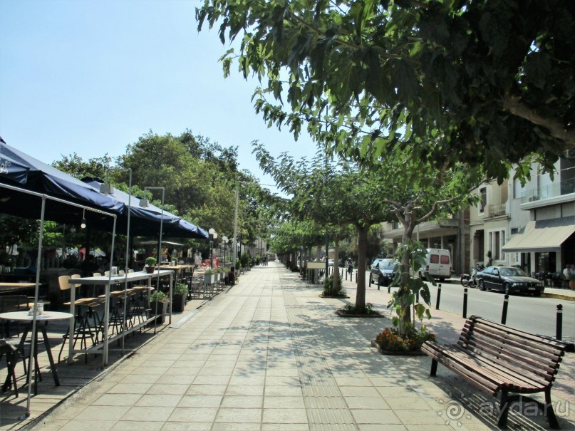 Греческая "кругосветка". Пелопоннес.Город  Каламата.