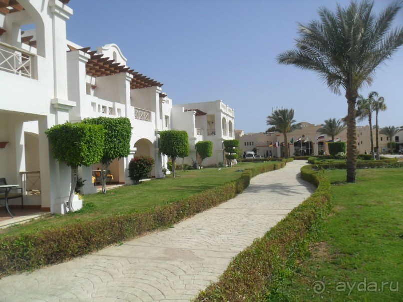 фото Continental Plaza Beach Resort