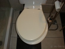 Попробуй усиди, чтобы не свалиться