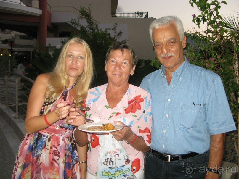 Хозяин отеля!