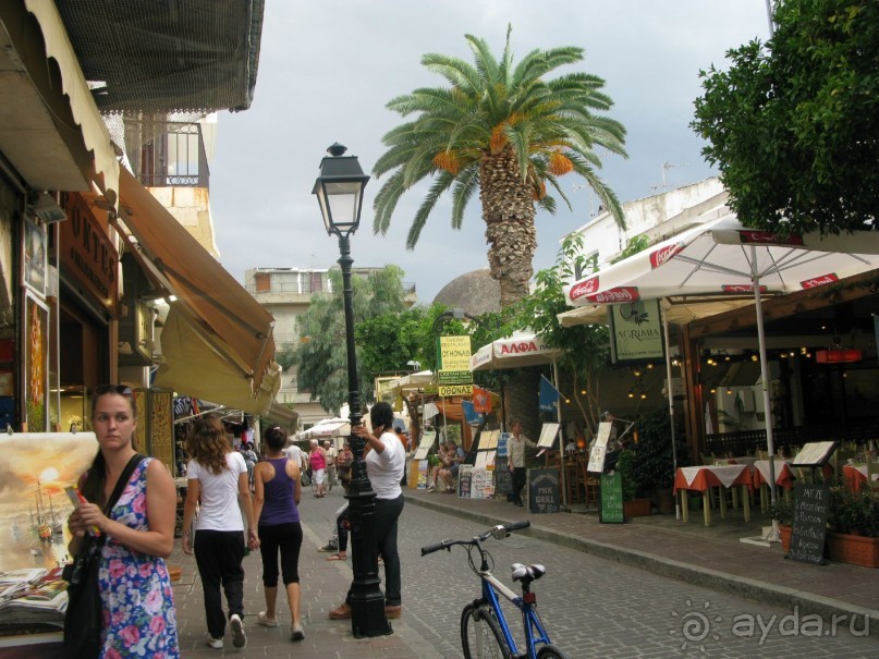 Отель улыбающихся людей!