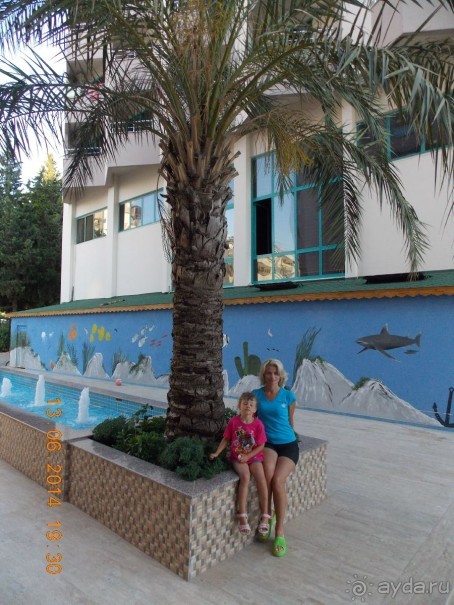 фантанчики перед нашим корпусом