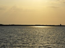 чуть дальше отойти и будут красивые места,там в сторону не работающего завода завода