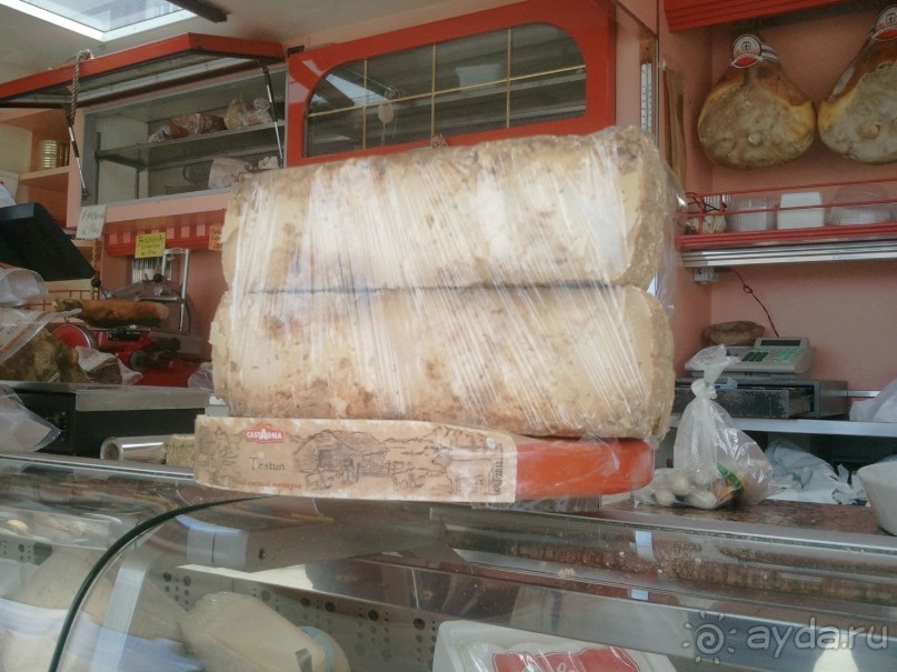 Хороший отель и вкусные завтраки.