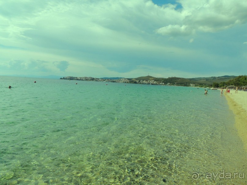 Эгейское море и вид на Неос Мармарас