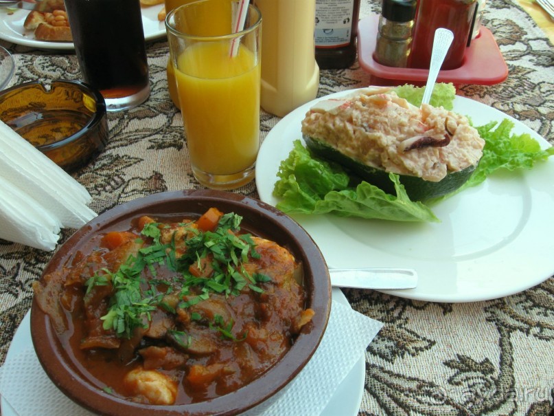 Обедаем в Steak house Marvel