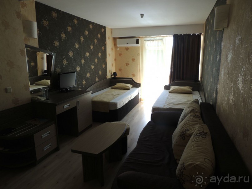 Номинация Прокол года 2013)))) Котва 4* (уже несколько лет считается четырехзвездочным отелем)