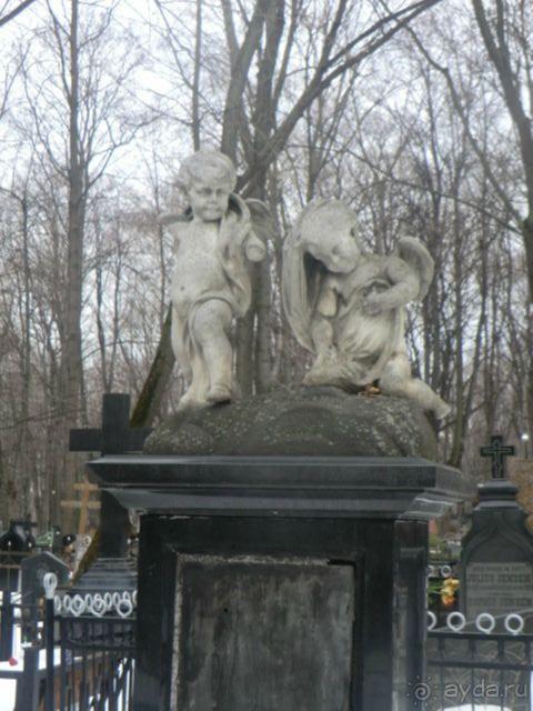 Оказывается, так много тайн у этого Введенского некрополя...