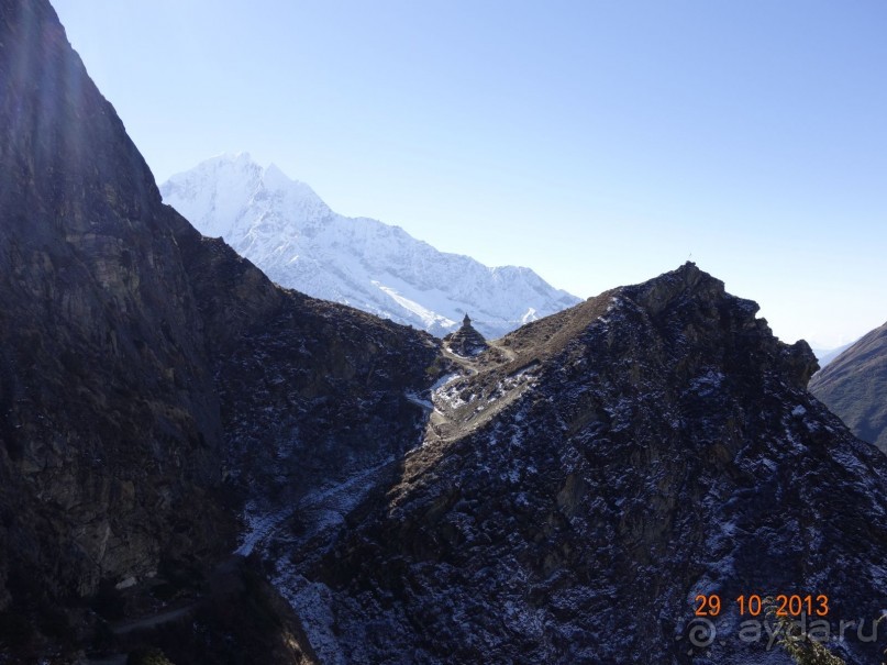 Альбом отзыва "Осенний треккинг в Непале. Эконом-класс."