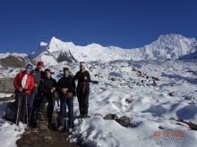 Альбом отзыва "Осенний треккинг в Непале. Эконом-класс."