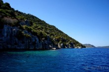 Остров Кекова и его окрестности.