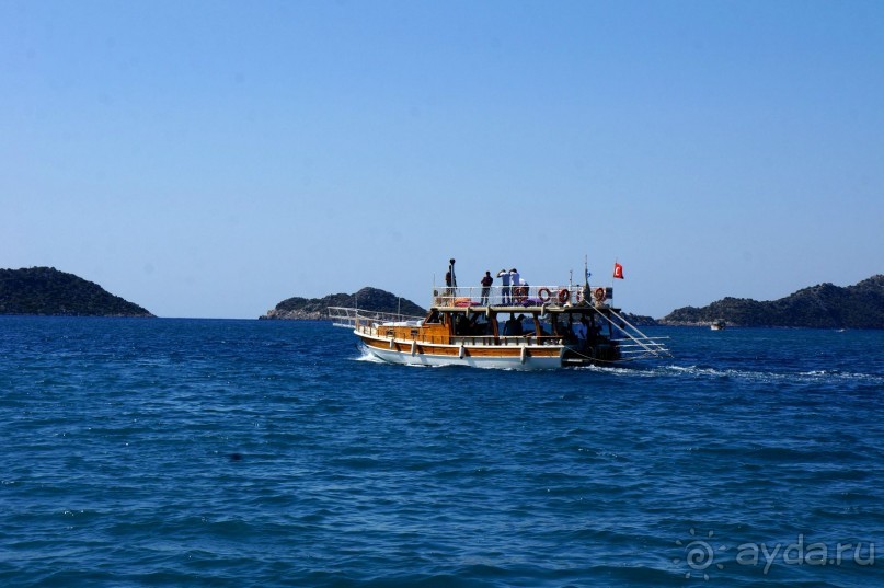 Остров Кекова и его окрестности.