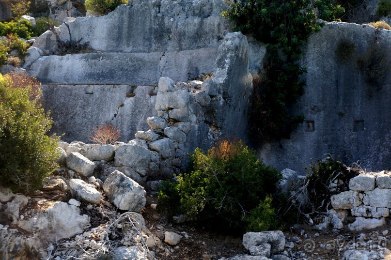 Остров Кекова и его окрестности.