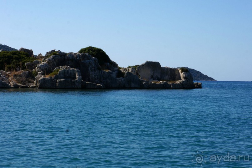 Остров Кекова и его окрестности.