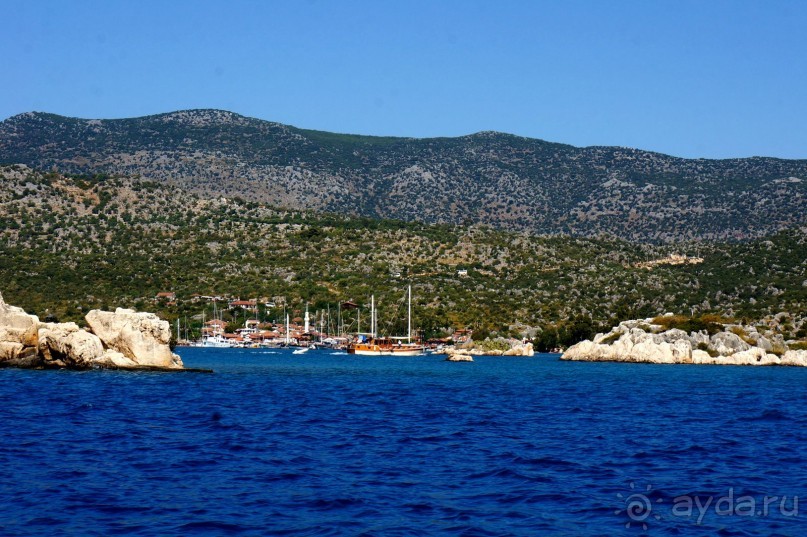 Остров Кекова и его окрестности.