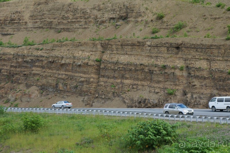 Дорога   к   памяти.    Холмский   перевал.
