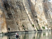 Красивые   берега  Евфрата.