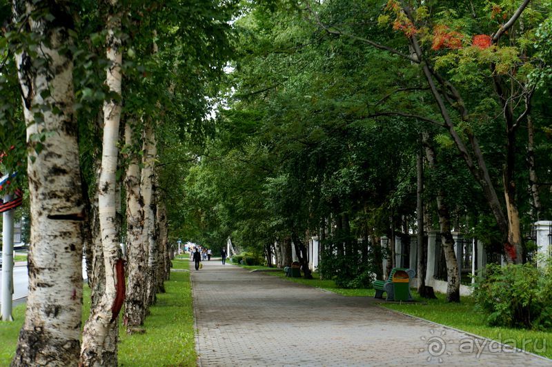 Южно -  Сахалинск  вчера  и  сегодня.