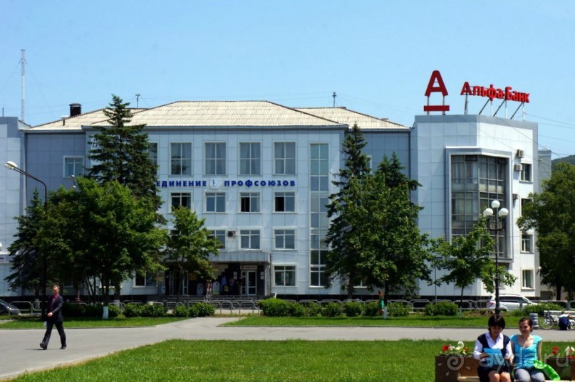 Южно -  Сахалинск  вчера  и  сегодня.