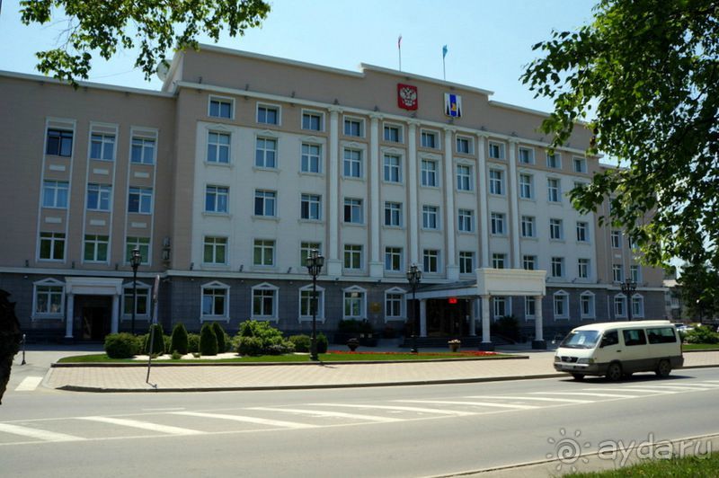 Южно -  Сахалинск  вчера  и  сегодня.