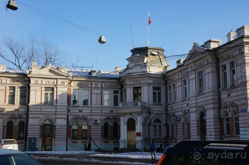 Вернулась    я    на   Родину...