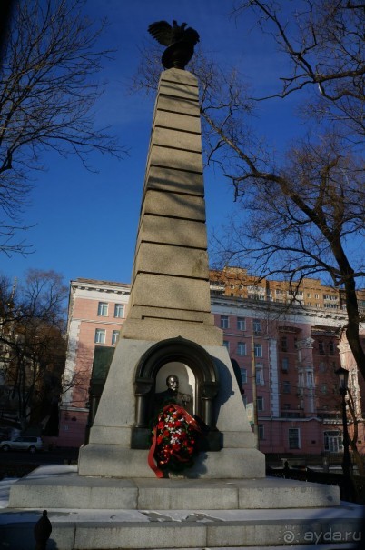 Вернулась    я    на   Родину...