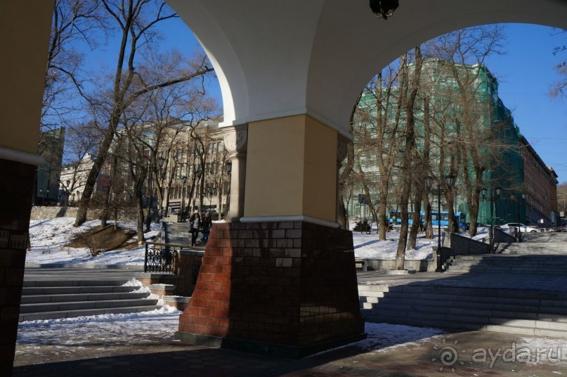 Вернулась    я    на   Родину...