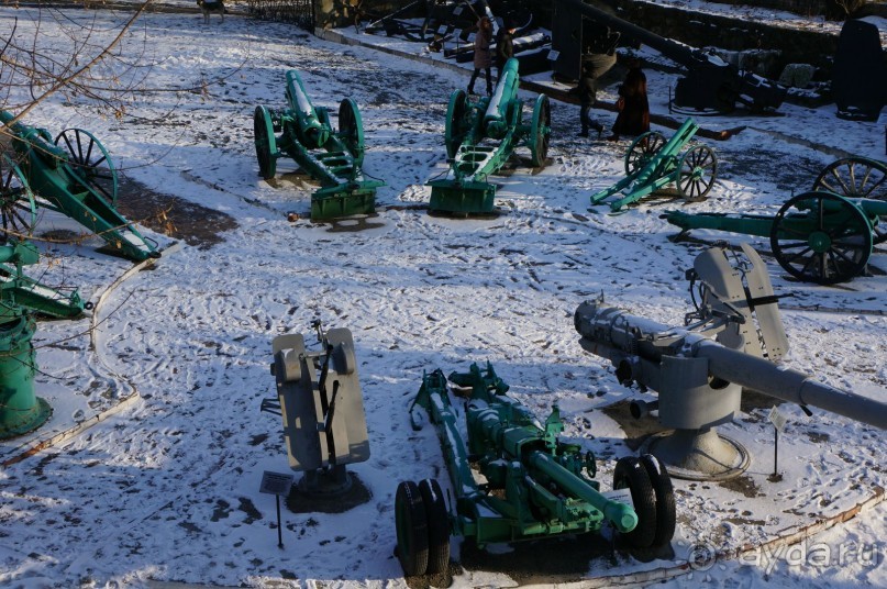 Вернулась    я    на   Родину...