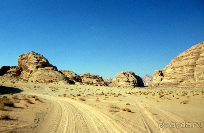 Лунный,   марсианский   ......