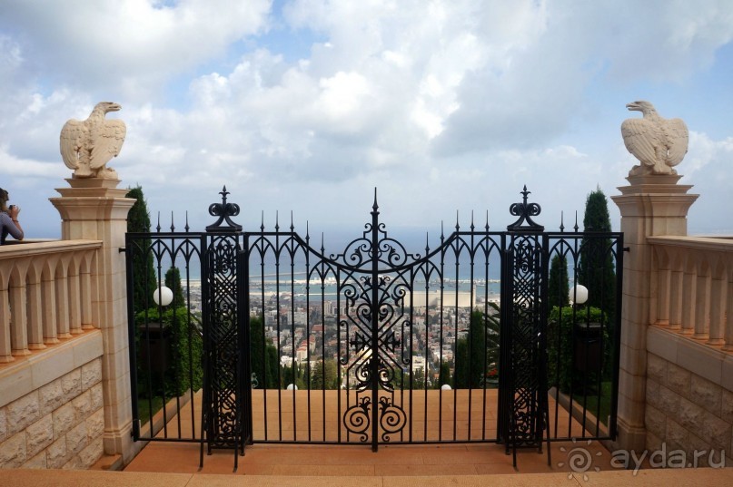 Альбом отзыва "Бахайские сады Хайфы."