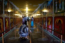 Неординарный   Будда.