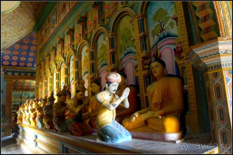 Неординарный   Будда.