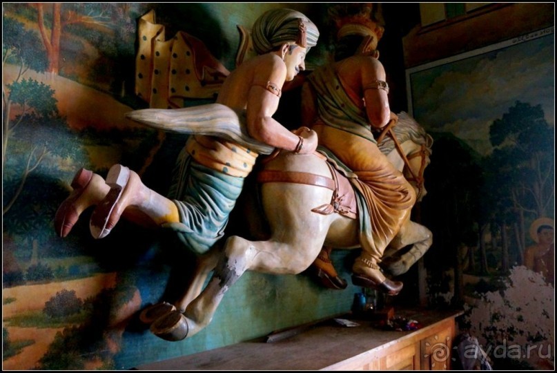 Неординарный   Будда.