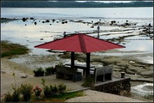 Остров   Ниас.  Пляж  Сорак. Для  любителей  серфинга.