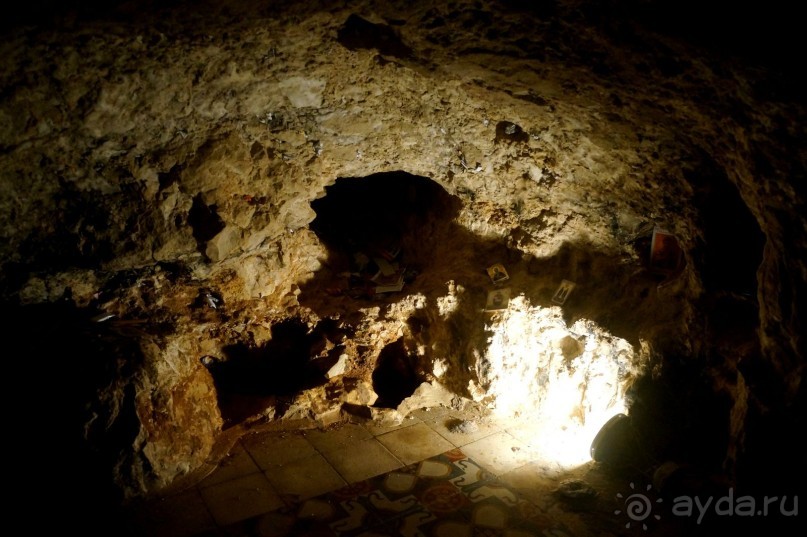 Гора Каранталь.  Монастырь Искушения.