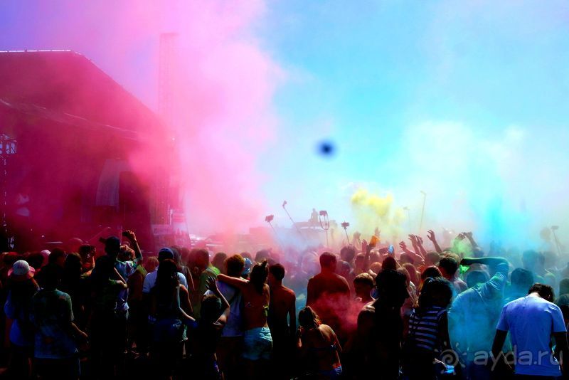 И снова праздник Холи.