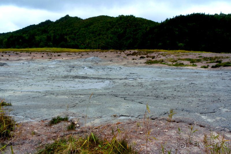 Вулканы бывают разные.
