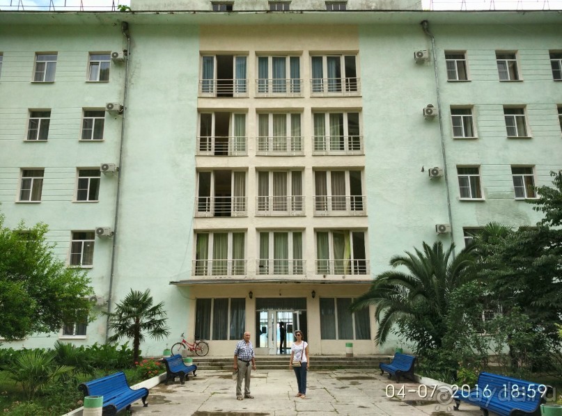 центральный вход